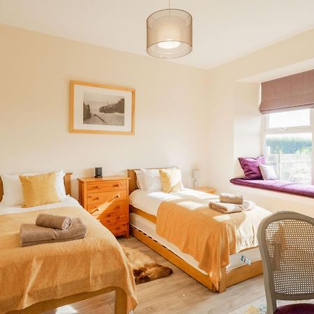 Dourie Farmhouse Port William Екстериор снимка