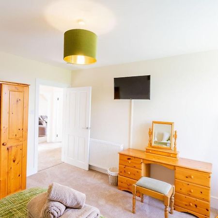 Dourie Farmhouse Port William Екстериор снимка
