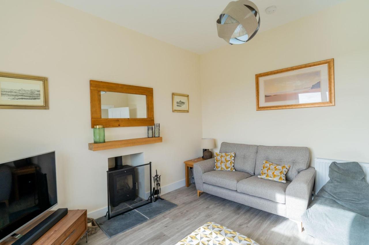 Dourie Farmhouse Port William Екстериор снимка