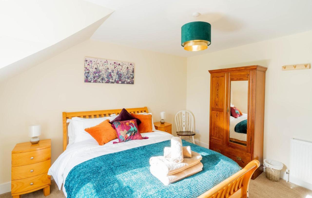 Dourie Farmhouse Port William Екстериор снимка